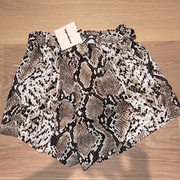 REVOLVE superdown Nora Snake Shorts XS - Picture 4 of 6